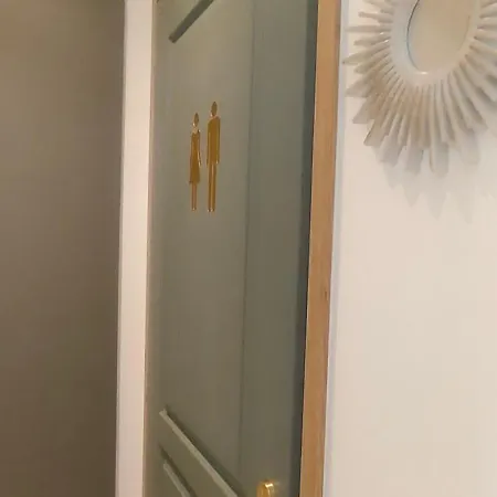 Le Cap Situe A 300 M La Faviere Les Mimosas Apartmán *